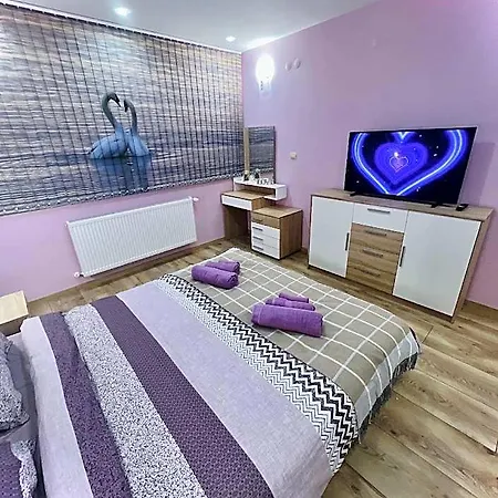 Krissty Apartament *